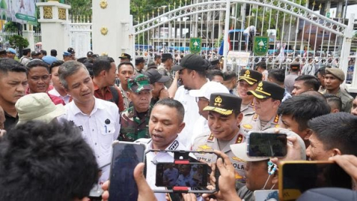 Diduga Digerakkan Mafia Perkebunan, Ribuan Massa Demo Gubernur Riau Desak Legalisasi Lahan TNTN
