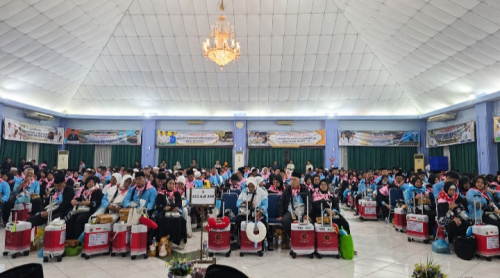 Terjadi Kendala Teknis Pesawat, 438 Jemaah Haji Asal Riau Tertunda Berangkat ke Madinah