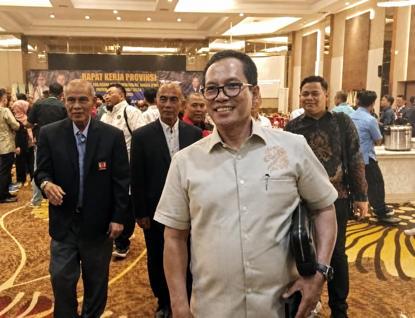 Pasca Rakerprov Deadlock, KONI Riau Berpotensi Diambil Alih Caretaker KONI Pusat