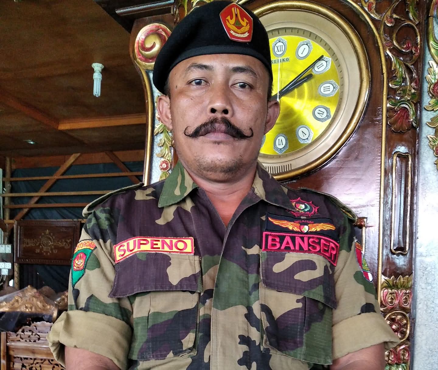 Penasehat Banser Meranti Dukung Penuh Institusi Polri Di Bawah Arahan Presiden.