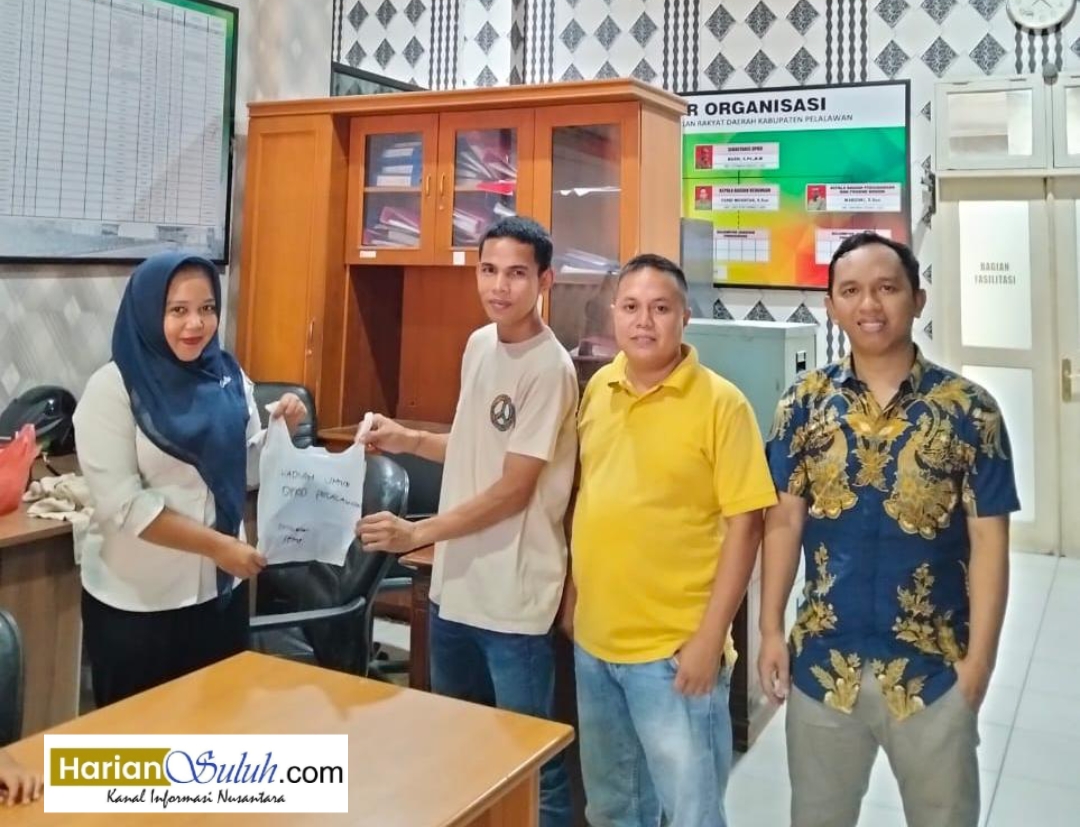 IPMP Kirim Hadiah Kutang Ke DPRD Pelalawan